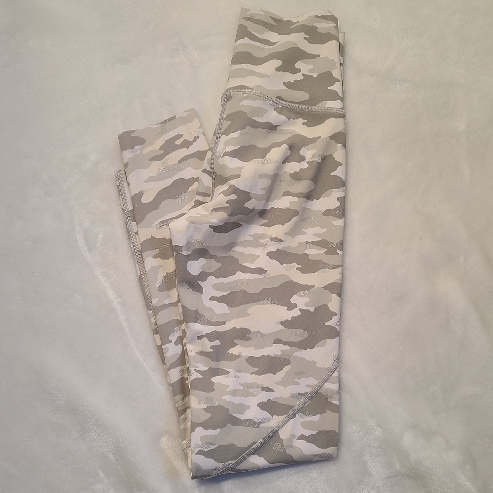 Aerie Camo High Waist 7/8 Leggings